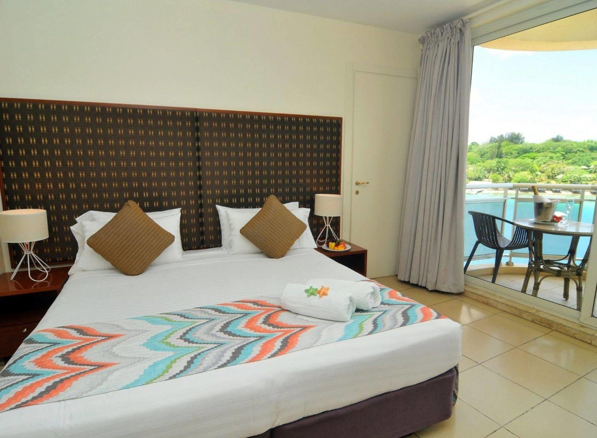 Grand Hotel y Casino Port Vila Exterior foto